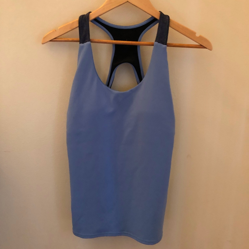 Alo Yoga NWT Top